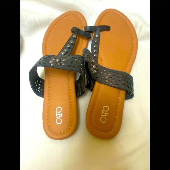 Cato Black Ring Toe Spudded Sandal - Picture 1 of 8